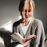 Fiona ◡̈ - @fionareadssomebooks - Instagram