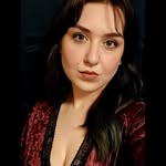 Fiona Dary - @fionareads2much - Instagram