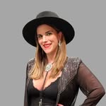 Fiona Pilar Claxton Read - @fionaread - Instagram