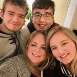 Fiona Read - @miseff - Instagram
