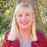 Fiona Ritchie - @sparrowhawkleathernz - Instagram