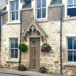 Fiona Roach - @somervillehousevictorian - Instagram