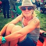 Fiona Shackleton - @feeshack66 - Instagram