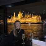 Fleur Jones - Facebook