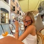 Fleur Lewis - @fleurlewis1 - Instagram