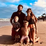Flor Henriquez - @popehenriquez - Instagram