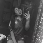 Flor Herrera - @florherrera.18 - Instagram