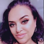 Flor Medrano - @komola_fleur - Instagram