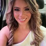 Flor Rivas - @florecitarivas - Instagram