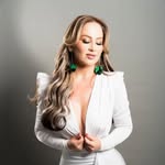 Flor Rojo - @florrojorojas - Instagram