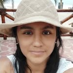 Flor Rojo - @sisa.rl - Instagram