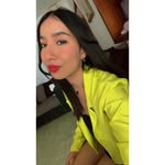 Flor Valadez - @florsvldez - Instagram