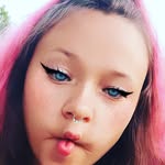 @flora_blum_stella - Instagram