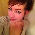 Flora Brown - @pnwpugmom - Instagram