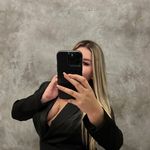 @floracareyr - Instagram