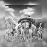 Flora Chavez - @chavez_flora - Instagram