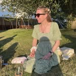 Flora Douglas - @florajdouglas - Instagram