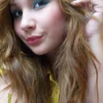 Flora Fox - Facebook