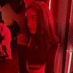 @flora.garayeva - Instagram