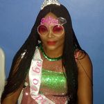 Deborah Flora Hanson - @deborahflorahanson - Instagram
