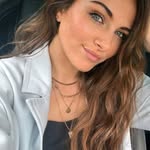 @flora_hills69 - Instagram