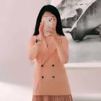 Flora Le - Facebook