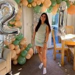 flora maxwell - @floramaxwell24 - Instagram