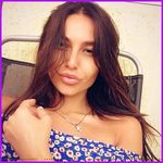 Flora Maxwell - @floravd2maxwelln - Instagram