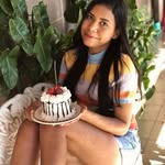Flora Neris - @floraneris77 - Instagram