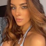 Flora Perkins - @barexwya - Instagram