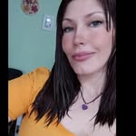 Flora Perrone - @lola_perrone22 - Instagram