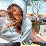 flora - @florapipers - Instagram