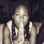 Flora Raymond Ouraga - @floraraymondouraga - Instagram