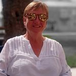 Flora O'Reilly - @floraoreillyiom - Instagram
