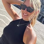 Flora Richard Mc'Call - @flora2richard2 - Instagram