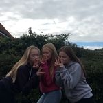 Flora Richards - @florarichards - Instagram