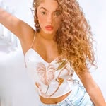 Flora Rios - @florarios269 - Instagram