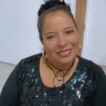 Flora Robledo - @sheimarem - Instagram