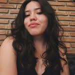 Flora Robles - @flora._.robles - Instagram