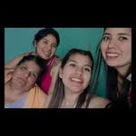 Flora Robles - @florarobles968 - Instagram