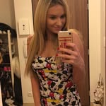 Flora Rocher - @rocherflora - Instagram