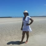 Flora Santos - @flora.santos.925 - Instagram