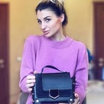 @flora_sharp240 - Instagram