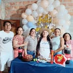 Flora Solis - Facebook