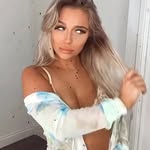 Flora Stephens - @jarnhaq - Instagram