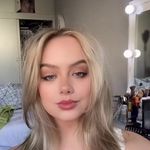 Flora Stephenson - @narelyoi - Instagram