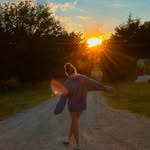 Flora - @flora_sutton17 - Instagram