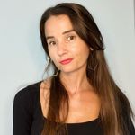 Flora Thomas - @florandtwins - Instagram