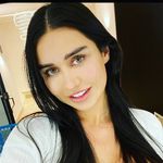 flora malo walker - @floramalo84 - Instagram