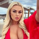 flora woods - @floraxey - Instagram